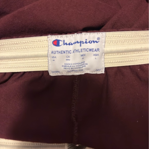 Champion Basketball Shorts - Picture 3 of 3